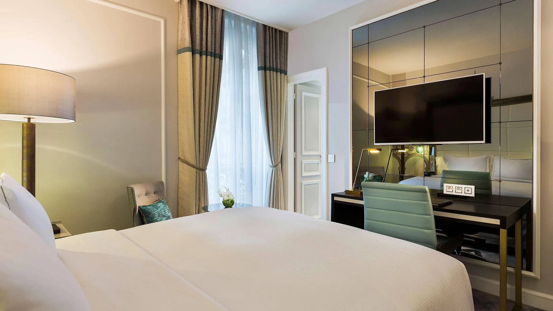 Hilton Opera Hotel