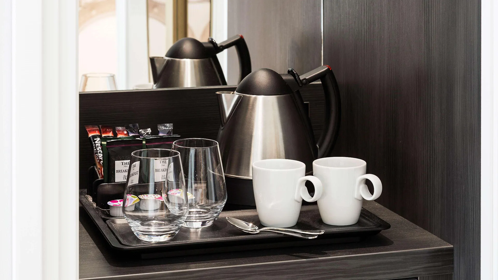 Hilton Opera 4*