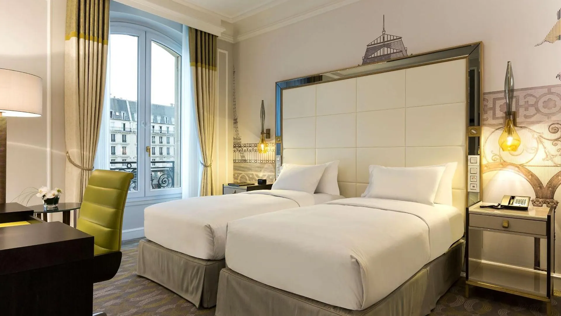 Hilton Opera