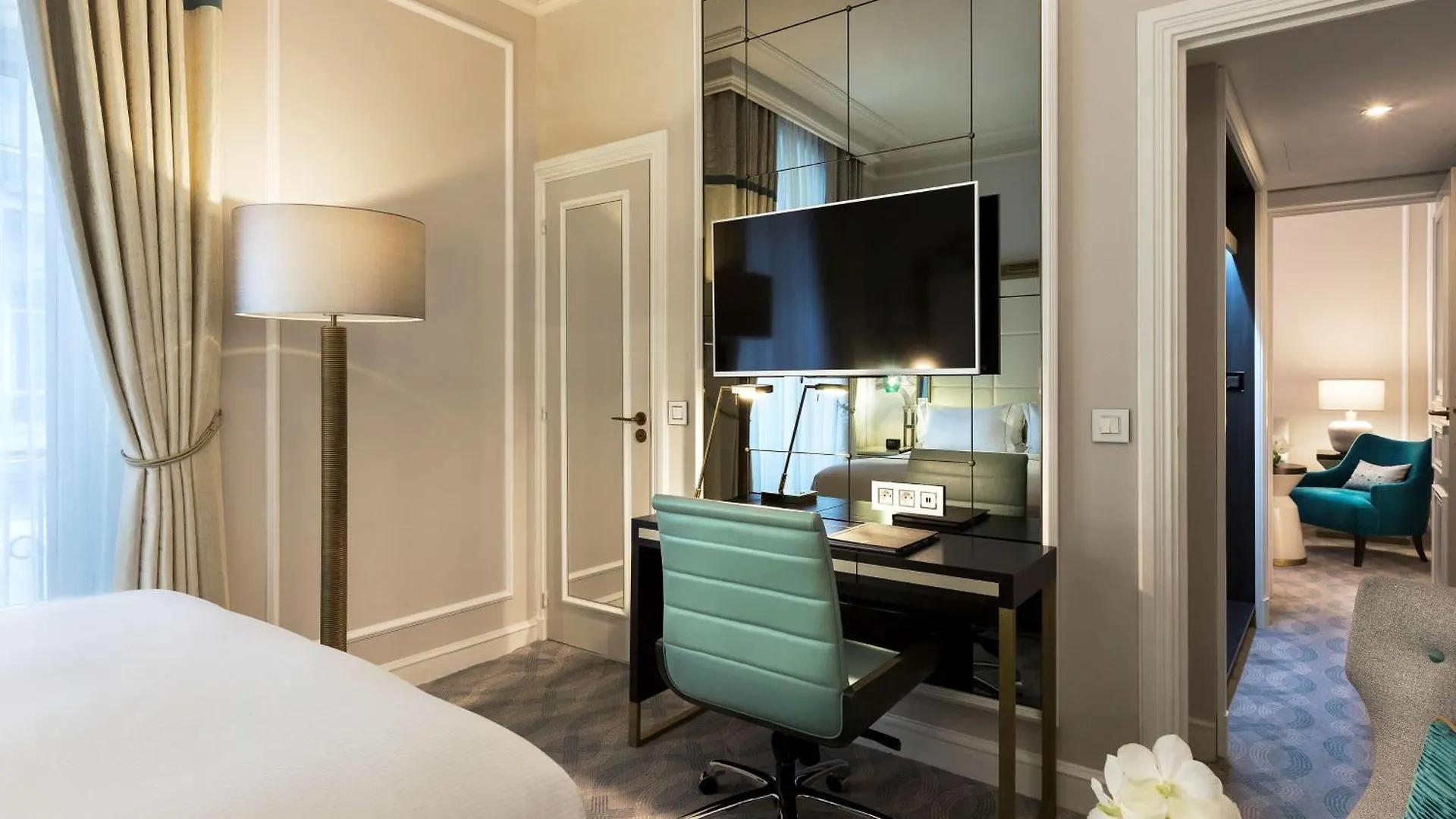 Hotel Hilton Opera 4*