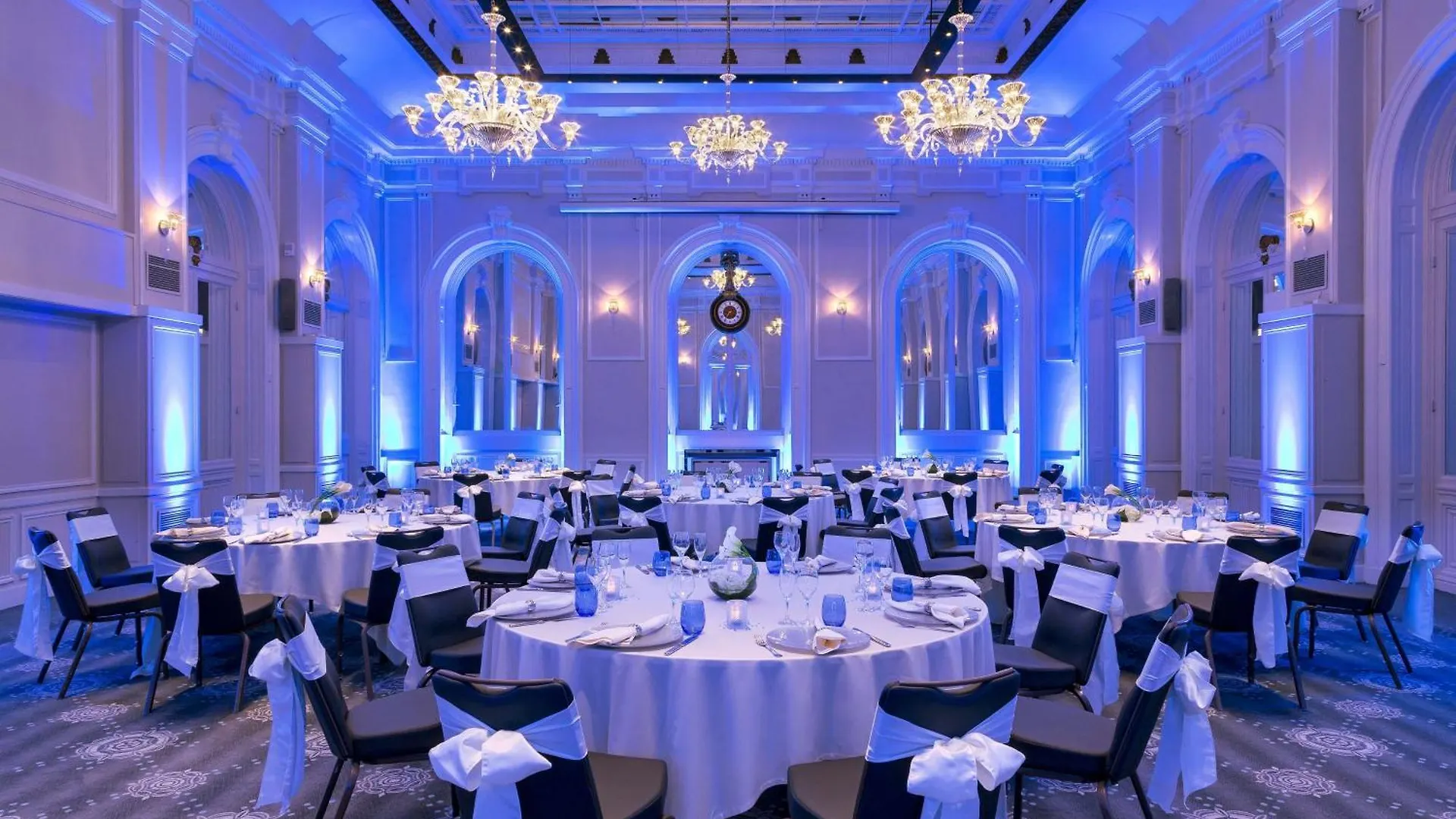 Hilton Opera Hotel 4*